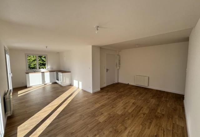 T3 62m² entièrement réhabilité terrasse 30 m²