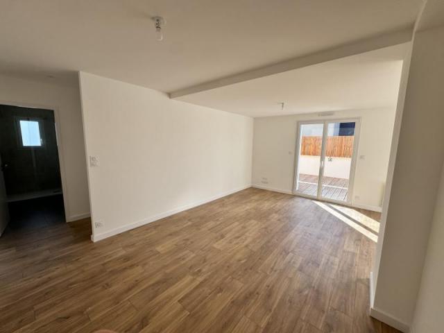 T3 62m² entièrement réhabilité terrasse 30 m²